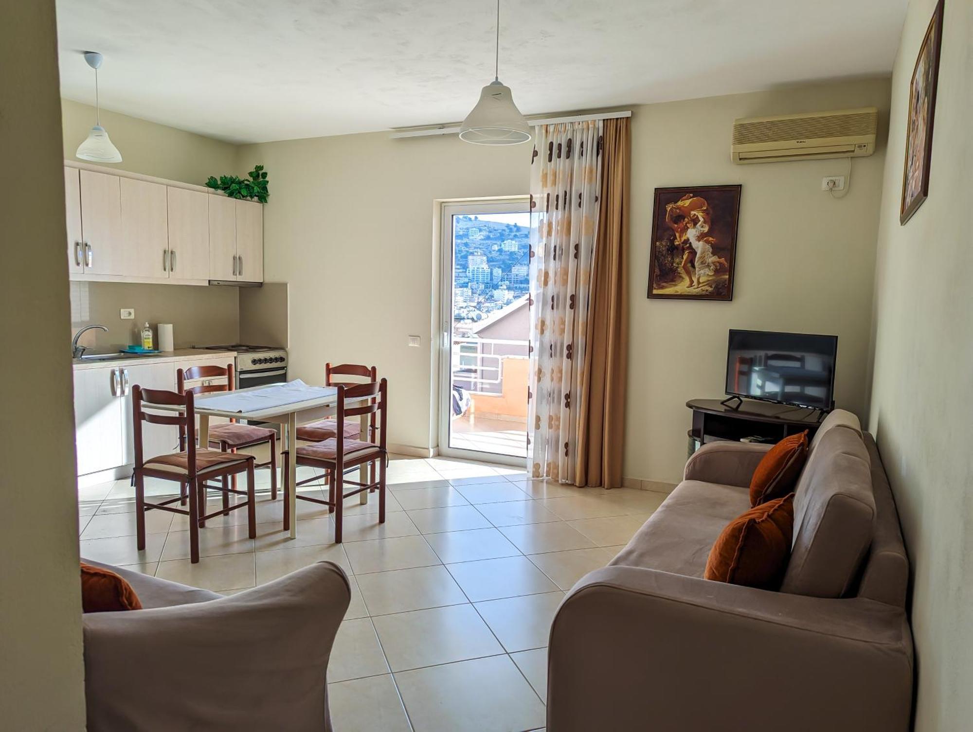 Sarah'S Apartments - 5 Min Walk To Beaches & Boulevard - Big Balcony! Sarande Exterior photo