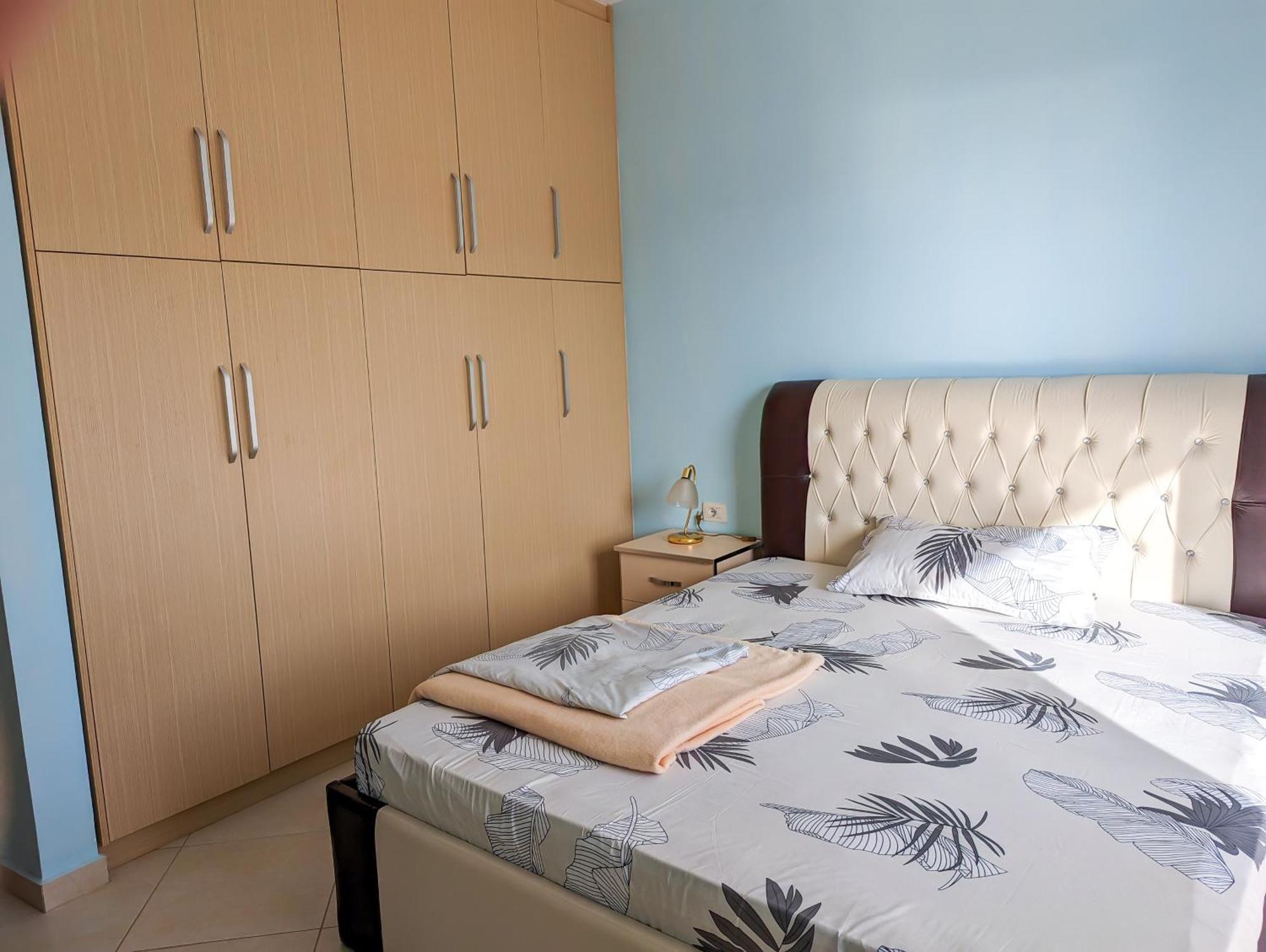 Sarah'S Apartments - 5 Min Walk To Beaches & Boulevard - Big Balcony! Sarande Exterior photo