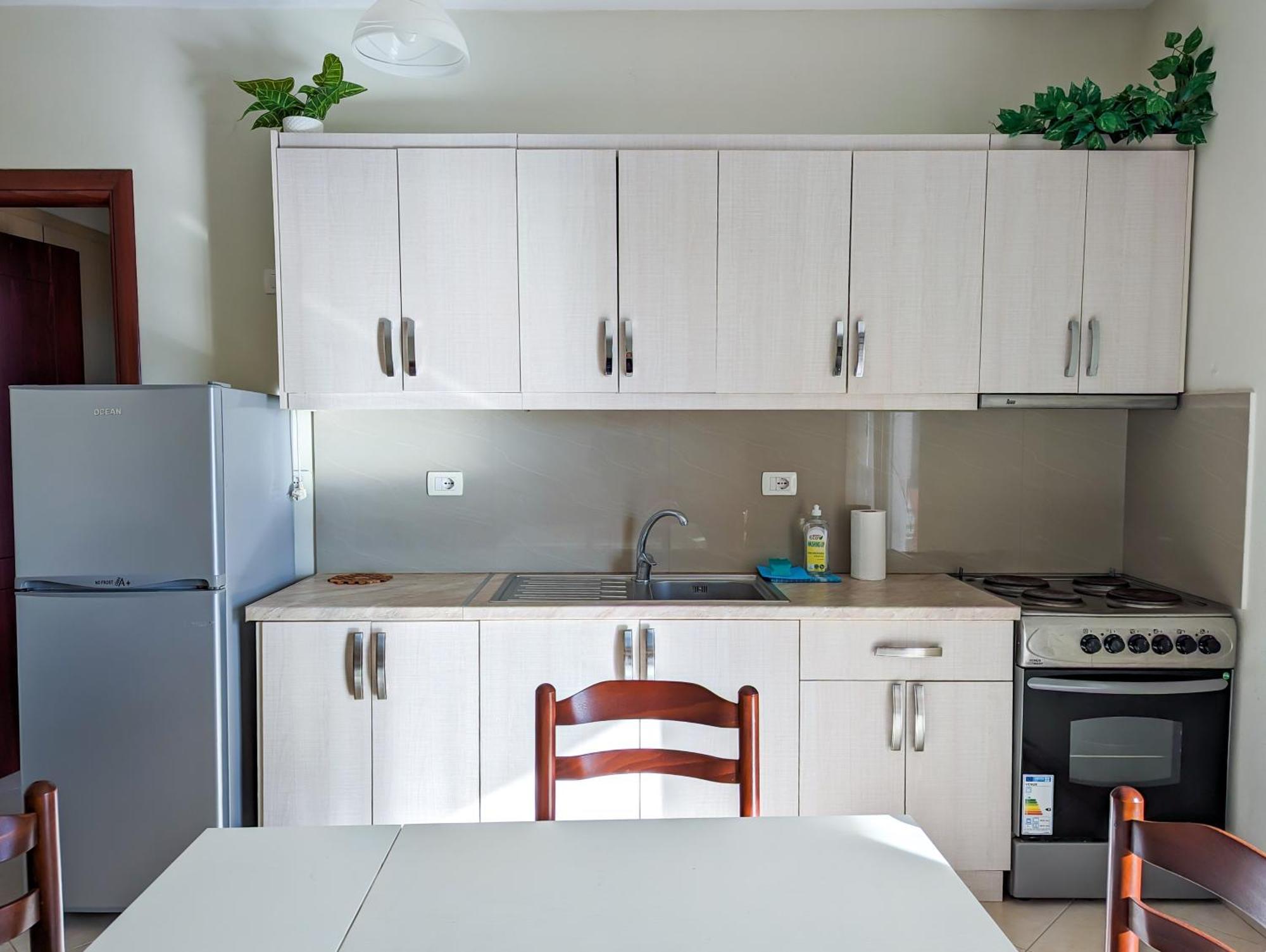 Sarah'S Apartments - 5 Min Walk To Beaches & Boulevard - Big Balcony! Sarande Exterior photo
