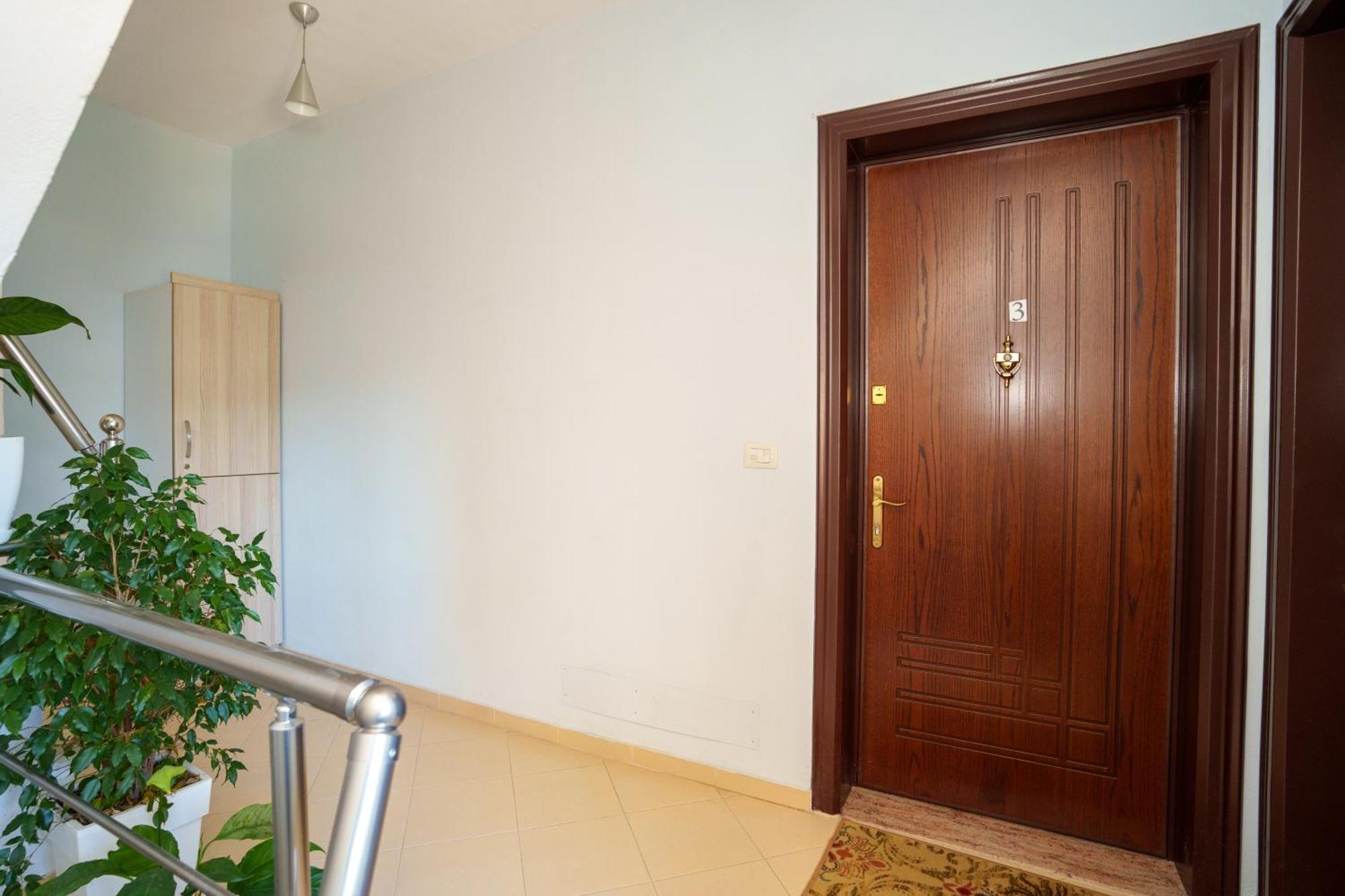 Sarah'S Apartments - 5 Min Walk To Beaches & Boulevard - Big Balcony! Sarande Exterior photo