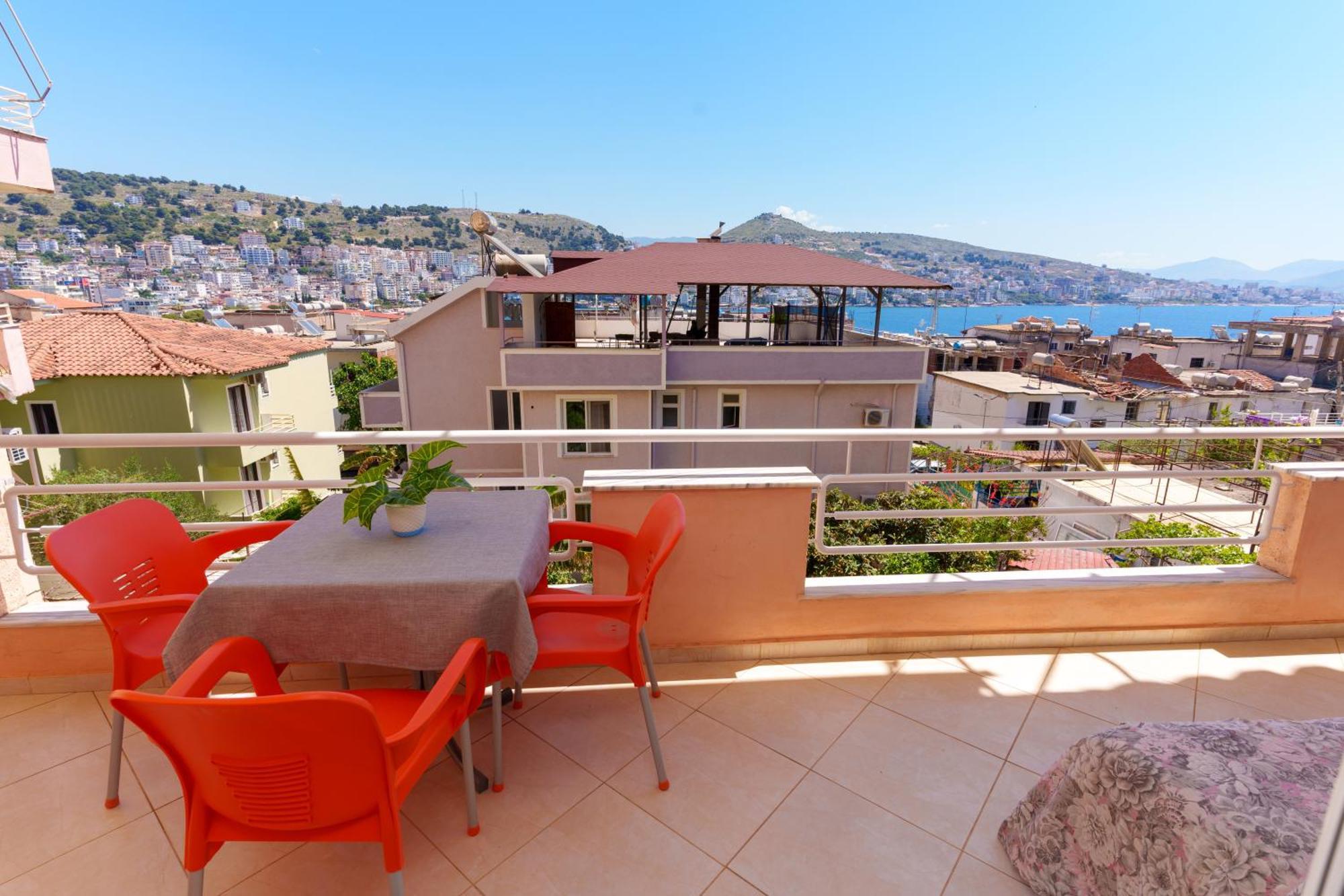 Sarah'S Apartments - 5 Min Walk To Beaches & Boulevard - Big Balcony! Sarande Exterior photo